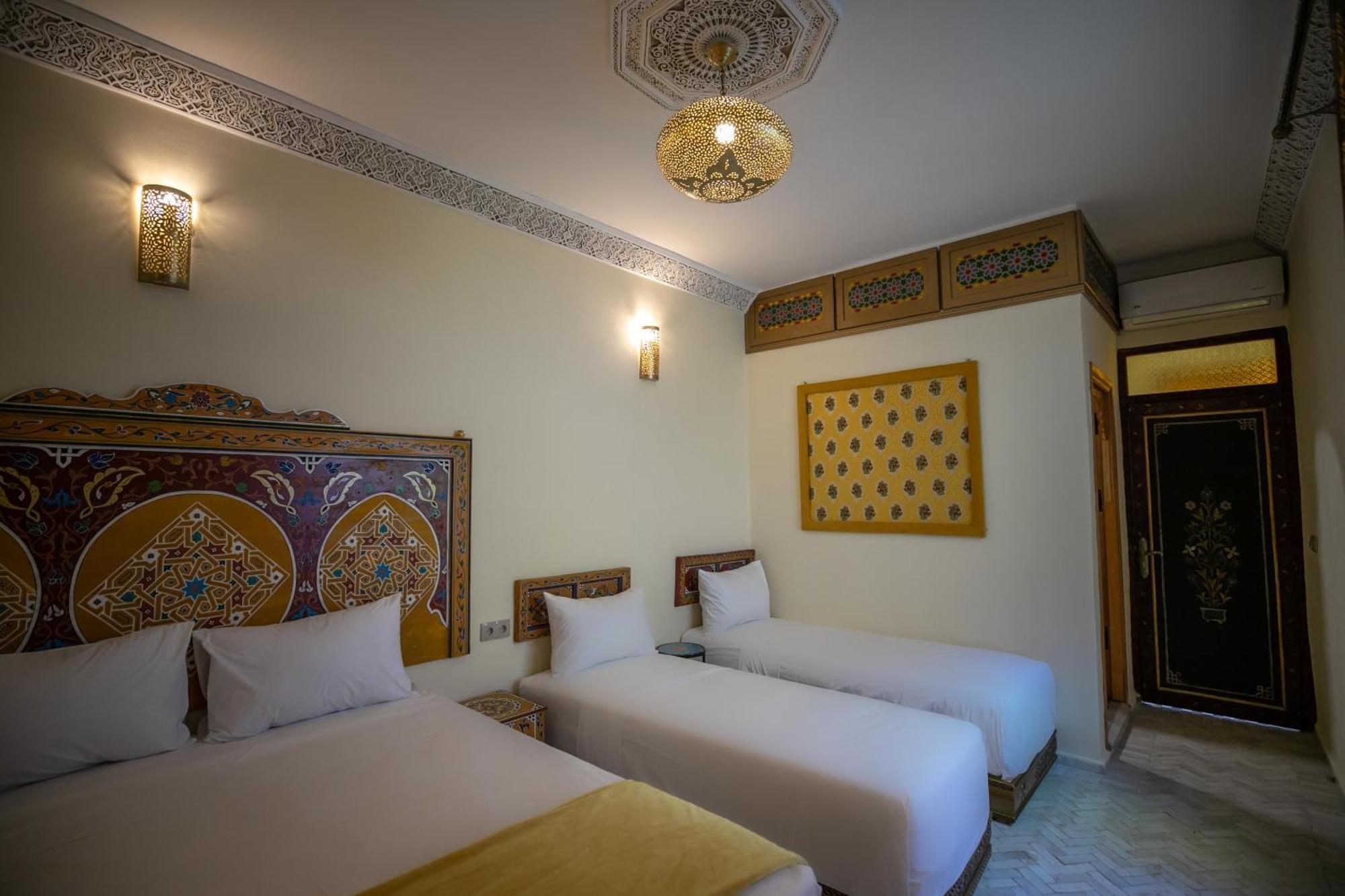 Hotel Dar Golden Ziat Fez Esterno foto